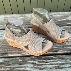 Clarks Collection Annadel Sky Leather Women Sandal Wedge Sz 8.5